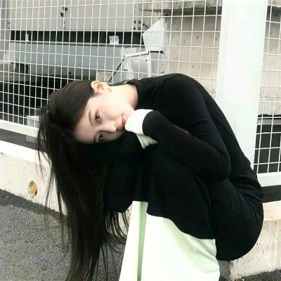 恋爱潜伏